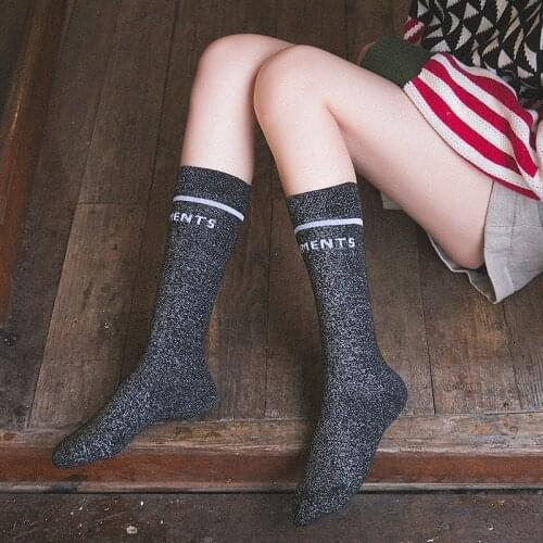 New crew gold and silver letters fashion street skateboarding hip hop leisure trend horizontal bar socks pile socks