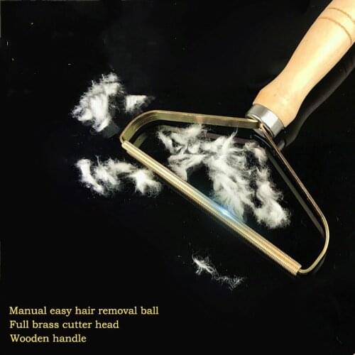 1Pc New Manual Clothes Hair Scraper Coat Sweater Double Sided Wooden Handle Lint Remover Fuzz Fabric Brush Practical Home Tools