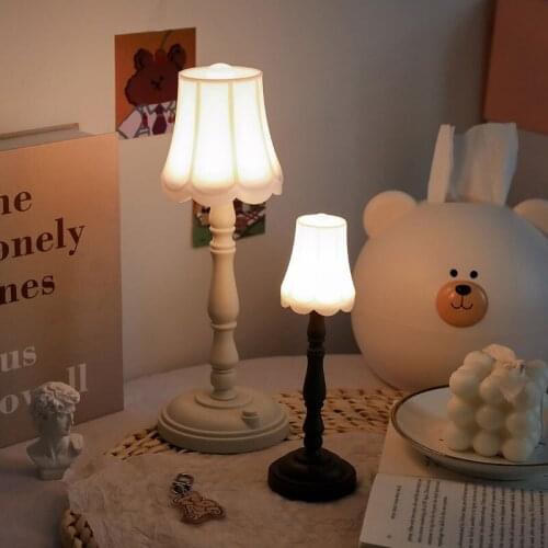 Retro Mini Led Table Lamp Kids Bedroom Battery Powerful Night Light Book Reading Button Adjustable Learning Lighting Table Light