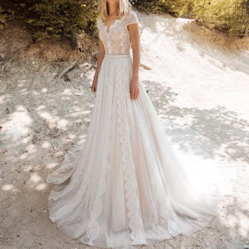 2021 Latest Arrival Charming Lace Bridal Wedding Dresses Short Sleeves Illusion Bateau Neckline Wedding Gowns for Bride On Sale