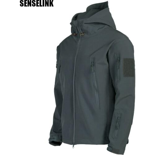 Mens Army Tactical Military Jacket Shark Skin Soft Shell Windproof Waterproof Jacket Hooded Bomber Outdoor Streetwear Coats Men