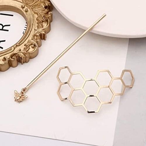 Hair Accessory Bee and Honeycomb Hair Fork Hairpins Knotwork Hairpin for Women Girl Honeybees Jewelry Metal Hairpin