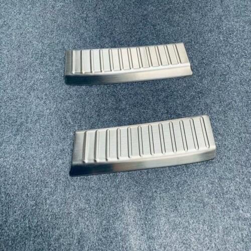 For Toyota Raize A200 2020 2021 car-styling Stainless Steel Inner Rear Bumper Protector Sill Trunk covers Trim