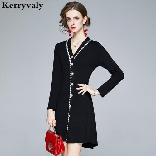 French Style Graceful Hepburn Black Jersey Dress Robe Femme T 2021 Slim-Looking V-neck Button Long Sleeve Dress Robe Pull K6967