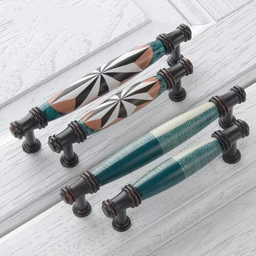 Antique Cabinet Kitchen Door Handle Drawer Knobs Vintage Furniture Ceramic Closet Handles Pulls Creative Marble Flower Splice