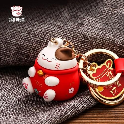 Fortune Cat Car Keychain Keyring Car doll key chain cute cartoon backpack Pendant Lucky Cat Auto Vehicle Key Chain Accessories