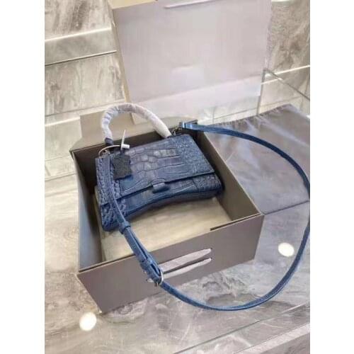 2021 new B house hourglass bag letter buckle crocodile grain leather womens bag shoulder messenger handbag