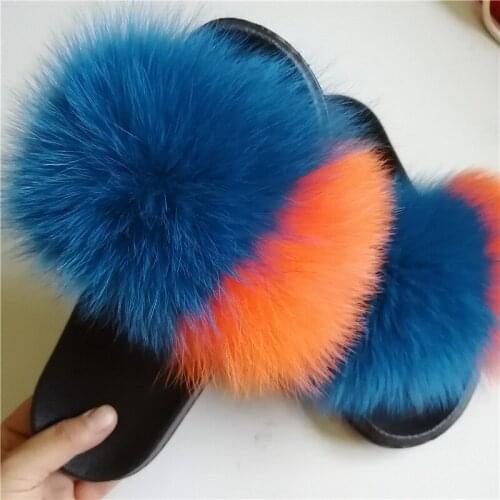 Hot Sale Fluffy Women fur slippers fashion raccoon fur Sandals indoor flip-flops ladies fur Slides furry summer flat shoes