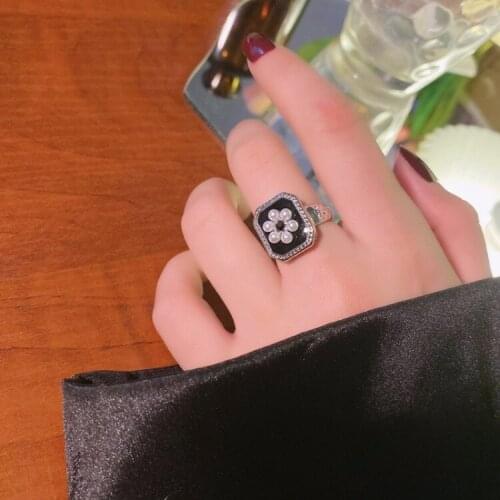 Black Enamel Vintage Flower Open Rings for Women Girl Adjustable Pearl Flower Rings Summer Beach Holiday Party Jewelry Gift
