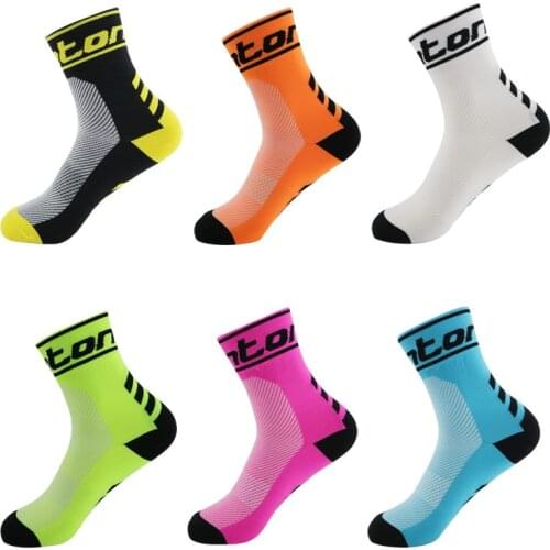 2 Pairs Temperament High End Popular Socks Hot Sale Outdoor Socks Sports Socks