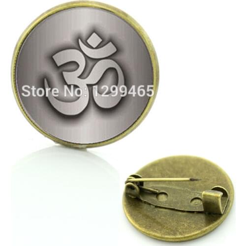 2017 Direct Selling Hot Sale Mandala Namaste Pattern Glass Brooches Necktie Om Yoga Religious Flower Symbol Photo Badge C 1027