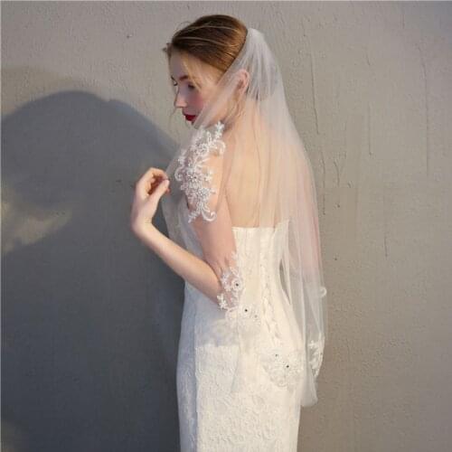 1.5M One-Layer Women Mesh Fingertip Short Wedding Veil Embroidery Floral Lace Patchwork Glitter Rhinestone Bridal Veil With Comb