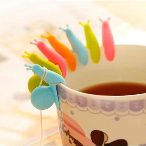 1pcs Cute Snail Shape Tea Bag Holder Cup Silicone Tea Tools Randome Color Tea Clips Mug Hanging Tool Cup Decoration Tool