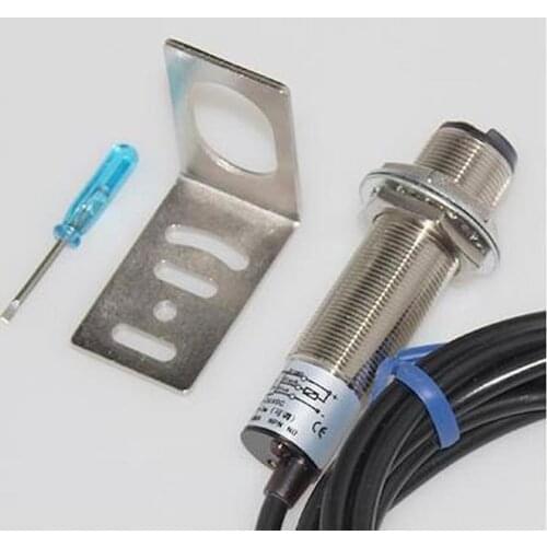 M18 long-distance infrared diffuse reflection photoelectric switch GP18-300DN1 3 meters adjustable NPN normally open