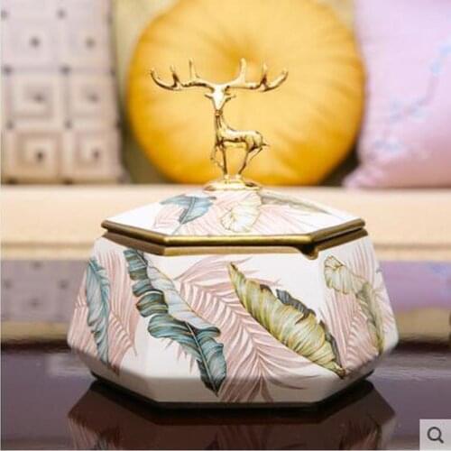American creative ashtray with lid ceramic ashtray living room home personality European multifunctional storage box LB031813