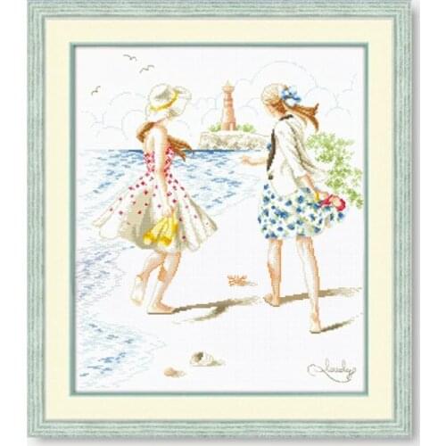 Top Qualtiy FISHXX "Beach walk Girl"Printed Cross Stitch Embroidery Kits 14CT Cartoon Cotton Thread Painting DIY Needlework DMC