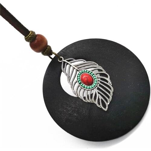 Long Necklaces Feather New Fashion Handmade Round Wood Retro Vintage Alloy Soft Leather Pendants Necklace Women Men Jewelry