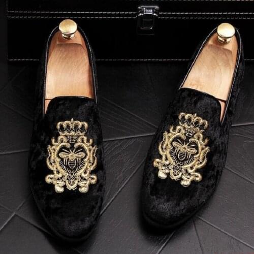 New Velvet Mens Casual Shoes Crease - Proof Embroidered Loafers, Youth Ball Shoes Designer Italian Style Wedding Shoes 1H9
