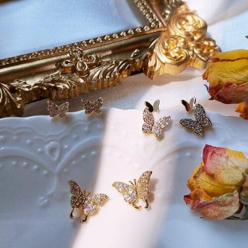 Stud Earrings for Women Exquisite Shining Zircon Earrings Fashion Light Luxury Small Butterfly Earrings Jewelry Wholesale