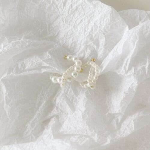 A Girl' Korean Fashion Circle Adjustable Cross Pearl Ear Cuff Clip on Faux Earrings for Women Girl Lovely Cute Earcuff Jewellry