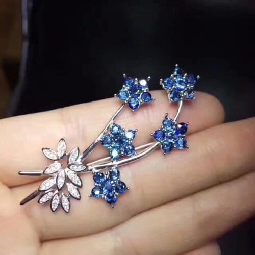 The latest design, 925 silver natural sapphire brooch, plum branch, like a woman brooch