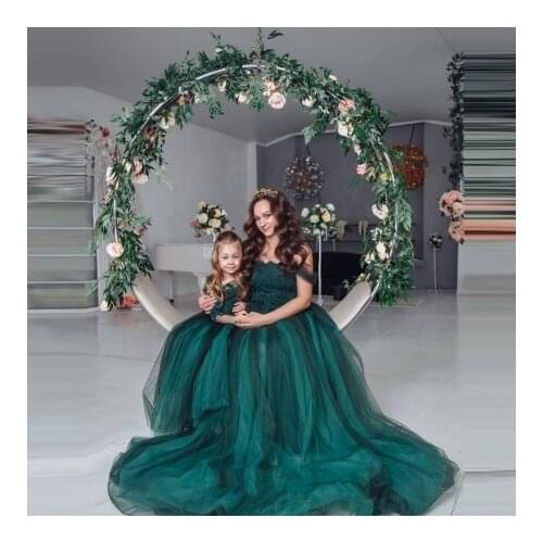 Dark Green Tulle Mom And Kid Dresses Long Length Cap Sleeves Lace Custom Made Mother And Daughter Photo Shoot Gown
