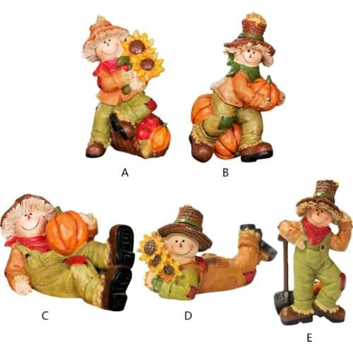 Traditionally Designed Hand-crafted Ornaments, Harvest Festival Couple Simulation Resin Scarecrow for Window Decoration