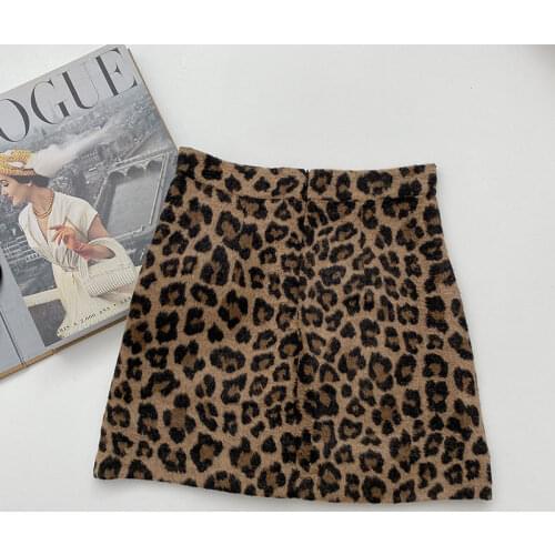 Heliar 2021 Spring Women Skirt Fashion Leopard Skirt High Waist Outwear Female Sexy Woolen Skirt Casual Women Mini Skirt