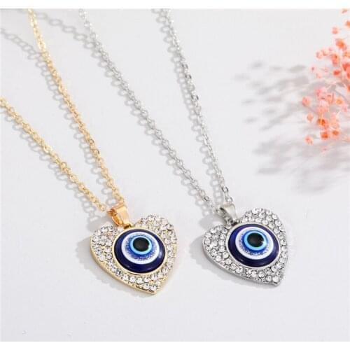 Heart Round Turkey Blue Eye Pendant Choker Necklace for Women Wedding Party Rhinestone Jewelry Clavicle Chain Collar Fashion