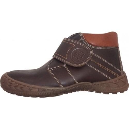 Boy or boys brown leather ankle boots with a velcro, from Andanines