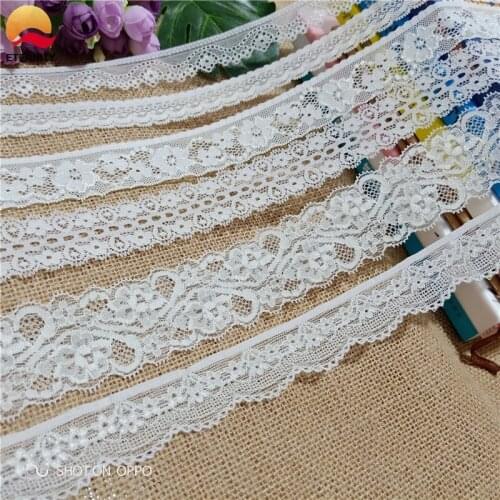 2.2-4.3cm S2073 white lace decoration lace fabric wedding dress, birthday, Christmas supplies DIY embroidery and dress fitting i