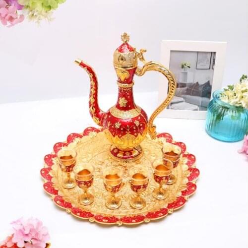 Creative Europe Double Layers Gold/Silver Metal Wine Set Wine Decanter With Whiskey Glass Cups For Home Decoration