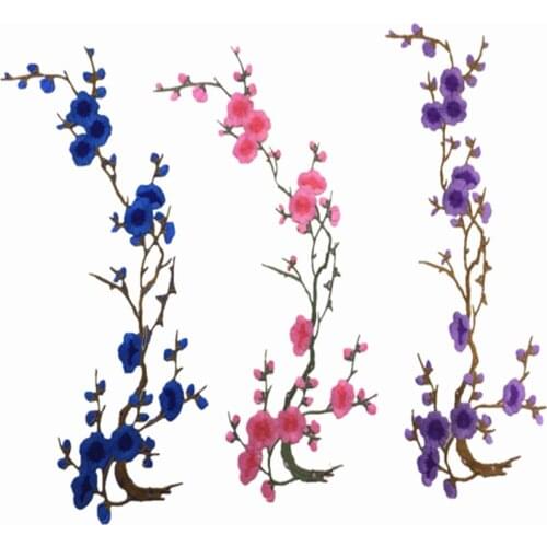 HOT Plum Blossom Flower Applique Clothing Embroidery Patch Fabric Sticker Iron On Sew On Patch Craft Sewing Repair Embroidered