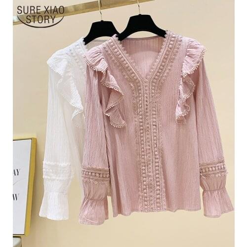 Korean V-neck Womens Shirts Loose Vintage Long Sleeve Sweet Womans Blouse Lace Stitching Flare Sleeve Solid Blouse Women 11422