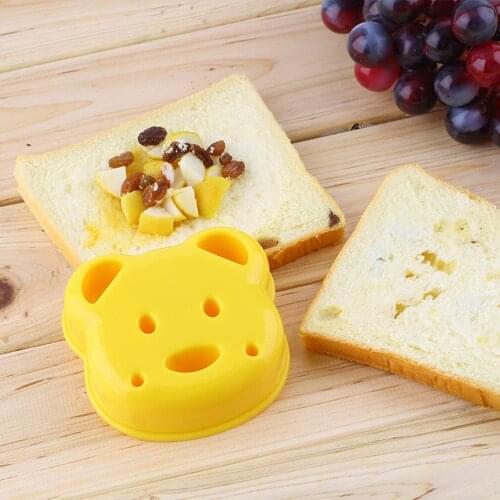 1 Piece Little Bear Shape Sandwich Mold Bread Cake Mold Maker DIY Mold Cutter Craft Simple and Useful Unique Shaped Cute