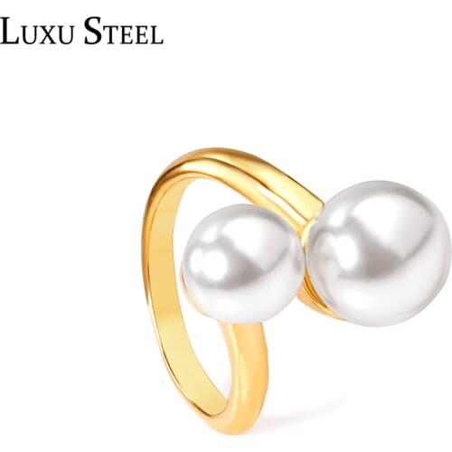 LUXUSTEEL Classic Style Gold Color Round Imitation Pearl Rings For Girl Accessories Stainless Steel Wedding Rings Wholesale