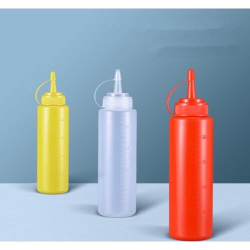 1PCS Condiment Squeeze Bottle Plastic Squirt Bottle with Twist On Cap Lids and Discrete Measurements for Ketchup/BBQ/Sauces