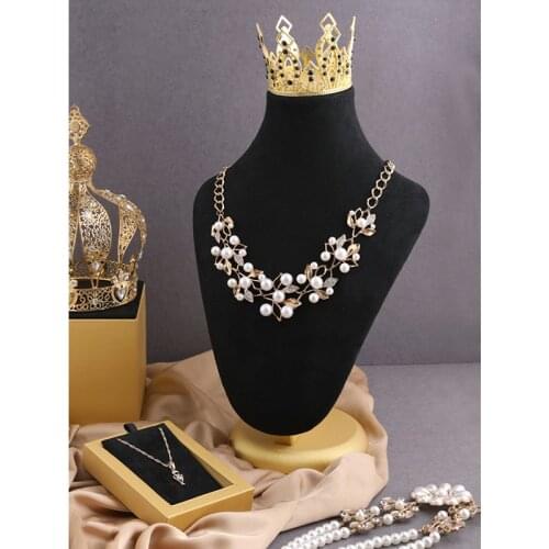 Black Velvet Portrait Necklace Display Stand Holder Jewellry Mannequin Bust with Golden Crown for Window Shop Necklace Pendant