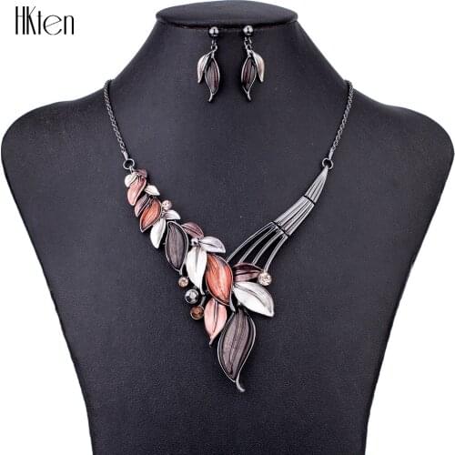 MS1504615 Fashion Jewelry Sets Hight Quality 5 Colors Necklace Sets For Women Jewelry Crystal Resin Unique Leaves Design Gifts