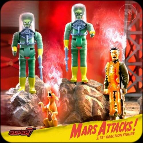 Super7 Mars Attacks Destroying A Dog Burning Flesh The Invasion Begins Hang Card Toy Action Figures Toys for Children Gift