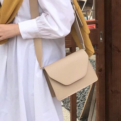 Women PU Leather Shoulder Bag Girl Personality Fashion Casual Retro Hasp Elegant Crossbody Bag Wide Shoulder Strap High-capacity