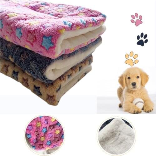 2 Pcs Coral Fleece Blanket Pet Mat With Stars Patterns Household Necessary Cute Blanket Pet Mat Thickening Type