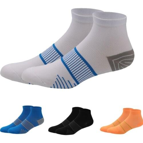 Sports Socks Anti Slip Men Socks Breathable Sweat-absorbing Quick drying Cycling Outdoor Walk Run Socks Mens Soks Meias Sox Male