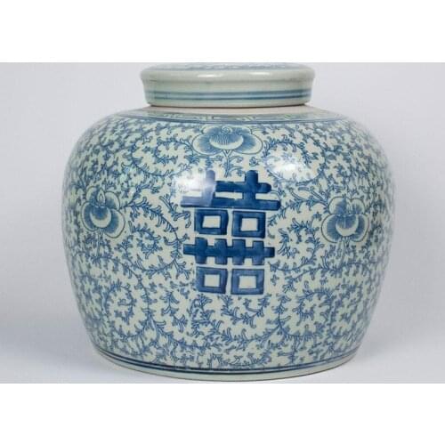 Jingdezhen Porcelain Imitates Yuan Dynasty Blue And White Pot Porcelain Tea Pot Home Decoration ceramic jar vase
