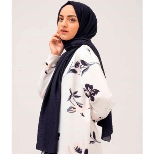 Salland Silk Navy Blue Color Trend Shawls Fashion Womens Headscarf Scarf Scarf Shawls Four Seasons Use Flexible Wrinkle-Free Quality Fabric Practical Use Clothing Accessory Hijab Womens Headband Original IPT1005