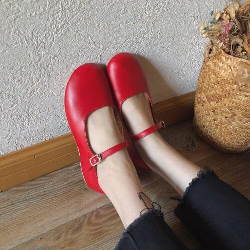 2020 Spring/Autumn New Ladies Shoes Round Head Comfortable Lightweight Casual Wild Fashion Flat Shoes Women Buckle Strap W28-42