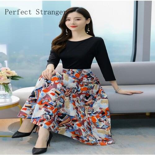 2021 Autumn Womens Long Sleeve Dress Retro Floral Printed Color Block Collect Waist Dress Elegant Women Long Dress Lady