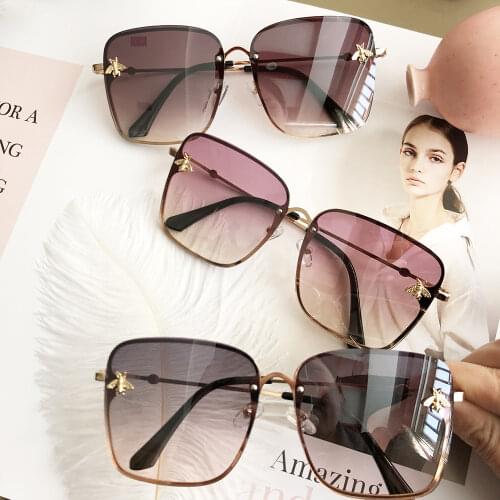 2020 New Fashion Lady Oversize Rimless Square Bee Sunglasses Women Men Small Bee Glasses Gradient Sun Glasses Female UV400