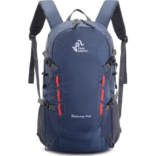 BOWTAC Mountaineering Bag Unisex Outdoor Camping Hiking Backpack Waterproof Wear-resistant 40L Backpack Can Put Water Bladder