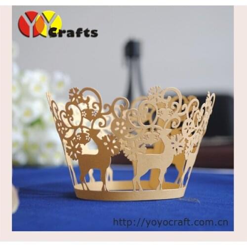 Best sell laser cut reindeer shape cupcake holder sample various colors customized lace candy cake wrapper for christmas party